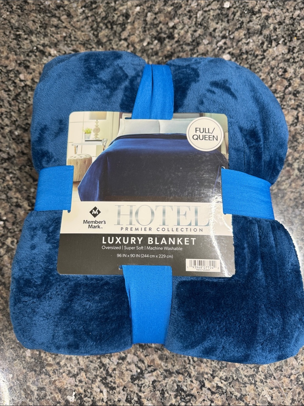 Plush Full/Queen Blanket in Deep Blue